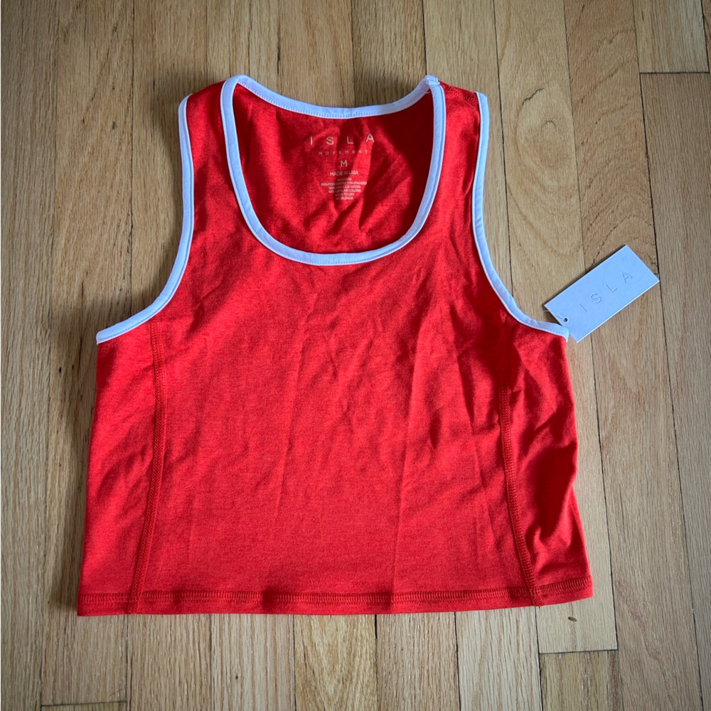 NWT isla movement red crop tank